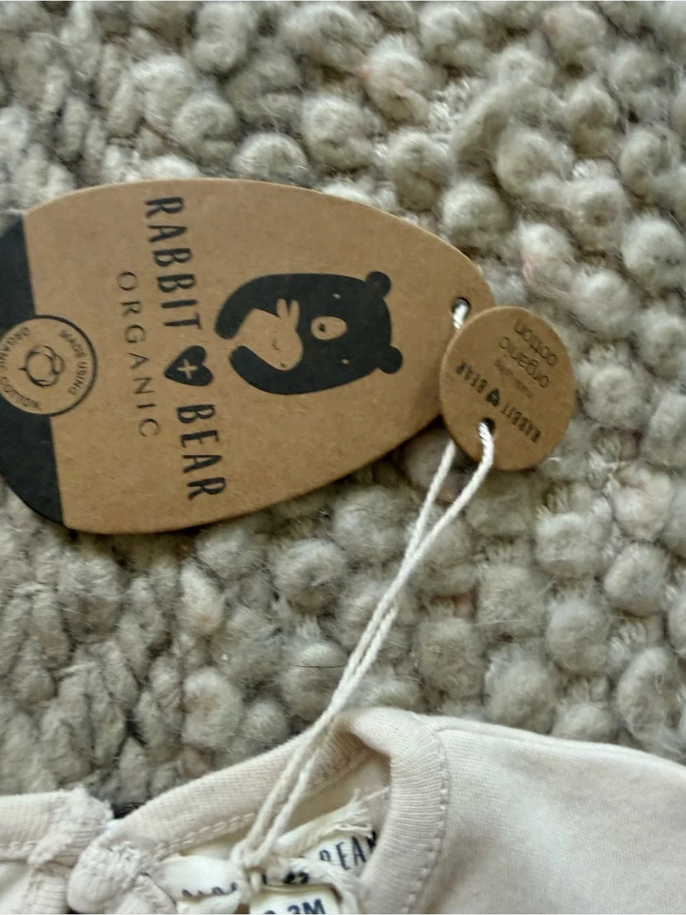 Mommy's Sunflower Cream Baby Bodysuit 0-3 months rabbit and bear